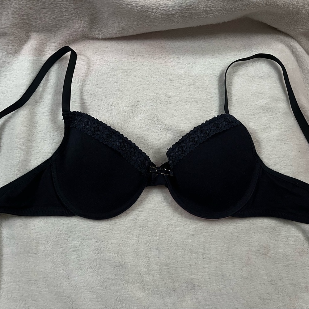 💗 5/$10 - Girls Daisy Fuentes Demi Bra